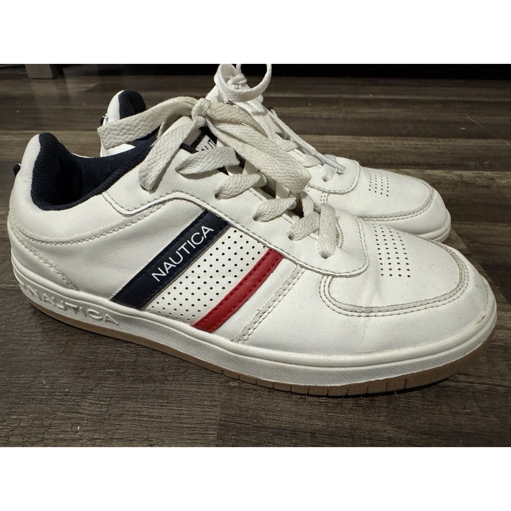 Nautica Ryerson Boys Size 4 Shoe White Red Navy Blue Sneakers